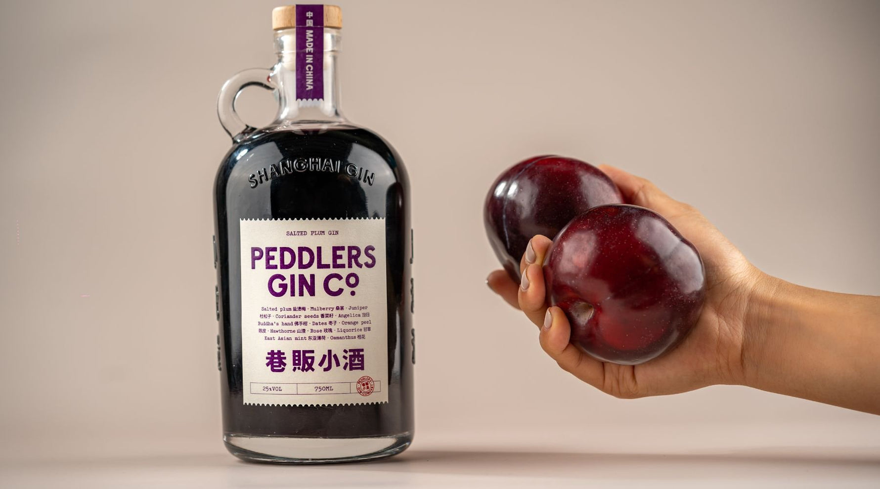 Halloween Cocktails with Peddler's Gin! - Albert Wines